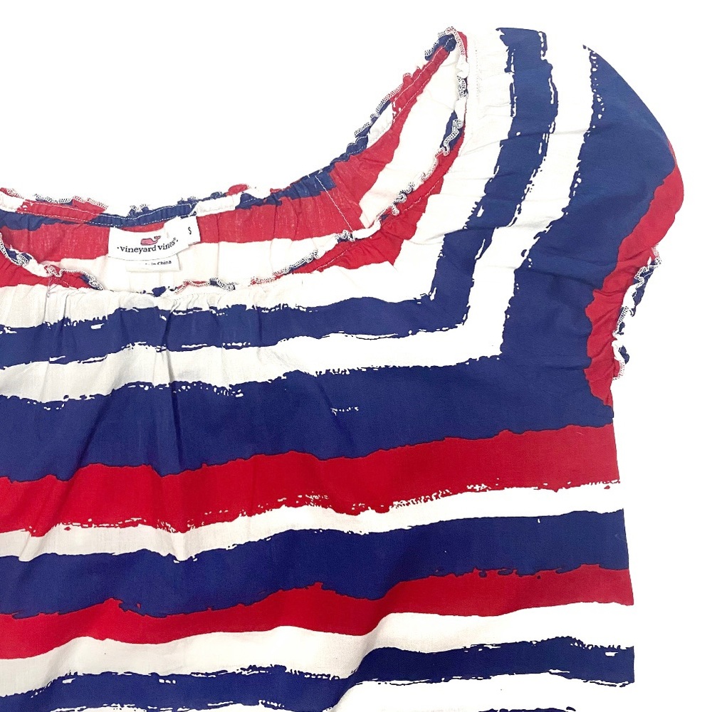 Vineyard Vines • red white blue short sleeve shirt